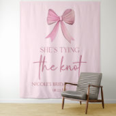 Ze bindt de knoop roze strik Vrijgezellenfeest Wandkleed (In situ)