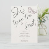 Ze bindt de knoop vrijgezellenfeest kaart (Staand voorkant)