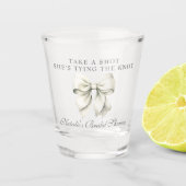 Ze bindt de knoop wit boog Vrijgezellenfeest Shot Glas (Voorkant)