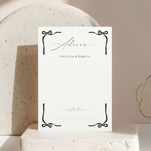 Ze bindt de knoop zwarte strik Vrijgezellenfeest Advieskaart