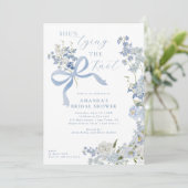 Ze bindt het Knoop Blauwe Bloemen Vrijgezellenfees Kaart (Staand voorkant)