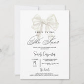 Ze bindt het Knot Beige Bow Vrijgezellenfeest Kaart (Voorkant)