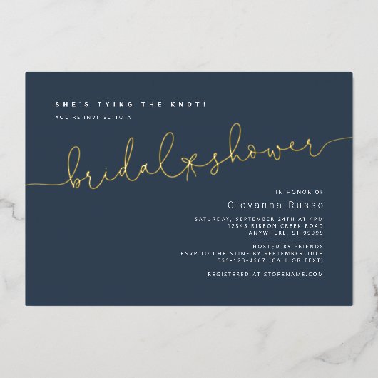 Ze bindt het Knot Blue Gold Vrijgezellenfeest Folie Uitnodiging (Voorkant)