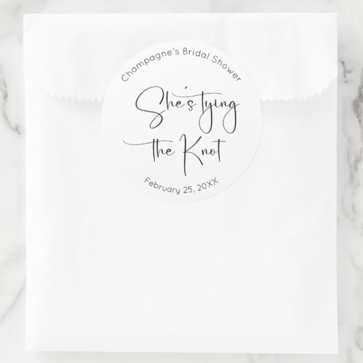 Ze bindt het Knot Modern Script-Vrijgezellenfeest Ronde Sticker (Tas)