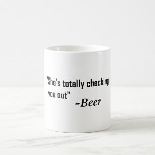 "Ze controleert je helemaal uit" - Bier Koffiemok