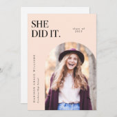 Ze deed de aankondiging van het Afstuderen van de (Voorkant / Achterkant)