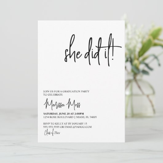 Ze deed de uitnodiging van de moderne GraduPartij (Staand voorkant)