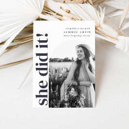 Ze deed het Afstudeerder Party Invite met Afbeeldi Kaart
