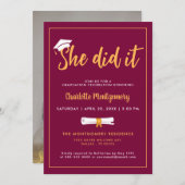 Ze deed het Afstudeerder Pet Burgundy Afstuderen F Kaart (Voorkant / Achterkant)