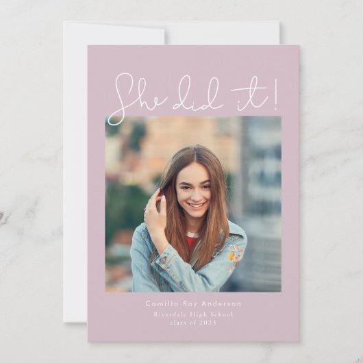 Ze deed het! Foto van Graduation Party Kaart (Voorkant)