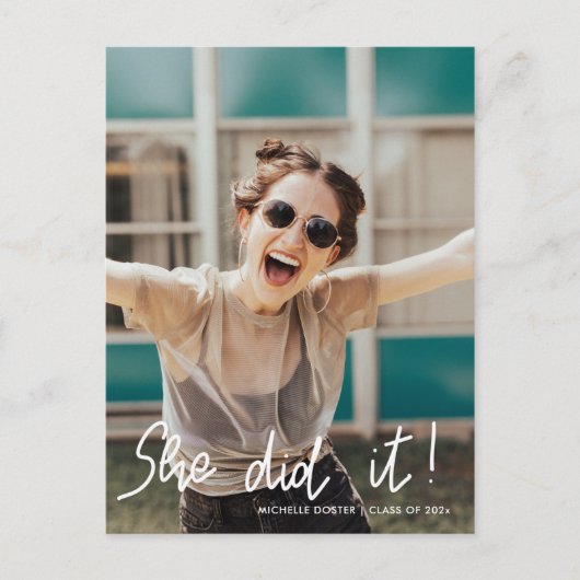 Ze deed het met de hand geschreven script Afstuder Aankondigingskaart (Voorkant)