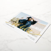 Ze deed het Modern Photo Afstuderen Folie Uitnodiging (Gedraaid)