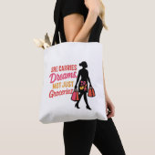 Ze draagt dromen - Inspirerend voor vrouwen Tote Bag (Dichtbij)