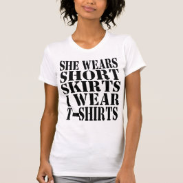 ze draagt korte rokken die ik draag shirten t-shirt