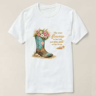 ze droeg bloemen – Bloemrijke Cowboy Laars Strand T-shirt