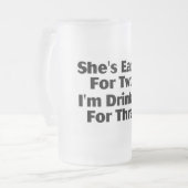 Ze eet voor twee matglas bierpul (Voorkant links)