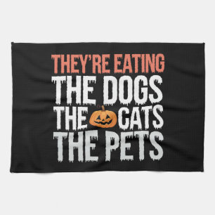 Ze Eten De Honden De Katten De Huisdieren Hallowee Theedoek