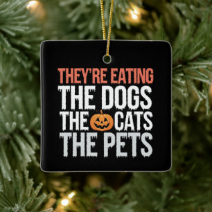 Ze eten de honden, de katten en de huisdieren Hall Keramisch Ornament