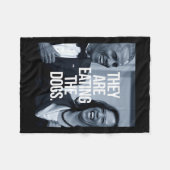 Ze eten de honden op fleece deken (Voorkant (Horizontaal))