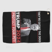 Ze eten de honden Trump 2024 debat Golfhanddoek (Horizontaal)