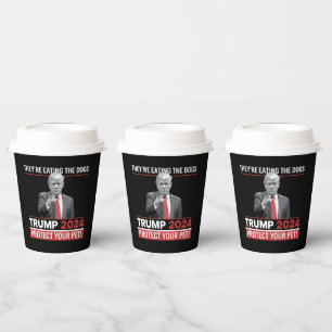 Ze Eten De Honden Trump 2024 Debat  Papieren Bekers