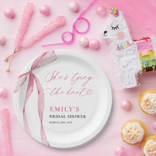 Ze gaat trouwen - Bruidsfeest Papieren Bordje (Feest)