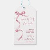 Ze gaat trouwen! Moderne Bruidsuitnodiging Cadeaulabel (Voorkant)