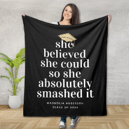 Ze geloofde dat ze Afstuderen kon geven Fleece Deken