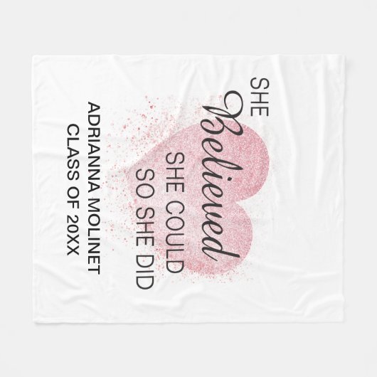 Ze geloofde dat ze dat kon, dus ze deed afstuderen fleece deken (Voorkant (Horizontaal))