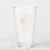 Ze geloofde dat ze het kon dus behaalde ze het met glas (Achterkant)