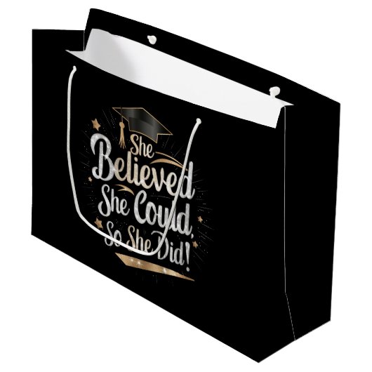 Ze geloofde dat ze het kon dus deed ze eindexamen groot cadeauzakje (Voorkant Gekanteld)