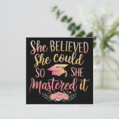 Ze geloofde dat ze het kon, dus ze gaf het door kaart (Staand voorkant)