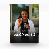 Ze geloofde dat ze het Nurse Photo-Afstuderen kon  Fotoblokken (Voorkant)