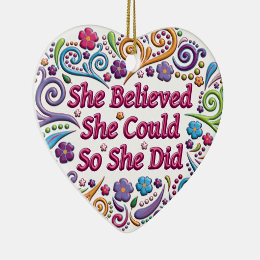 Ze geloofde dat ze kerstversiering kon horen keramisch ornament (Rechts)