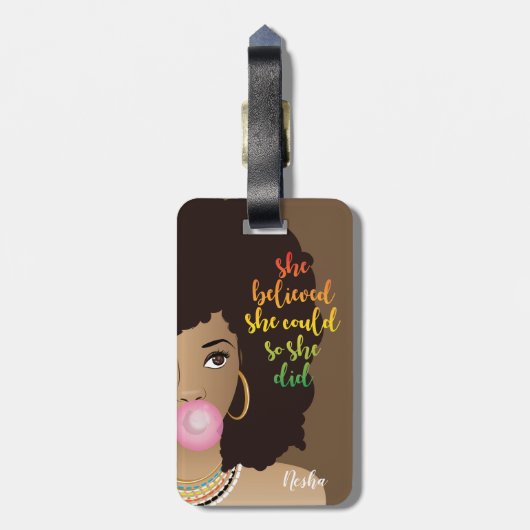 Ze geloofde dat ze kon, zwarte vrouw, tandvlees, b bagagelabel (Achterkant verticaal)