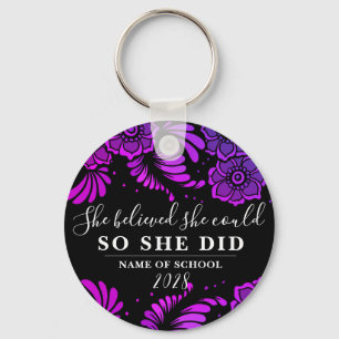 Ze geloofde dat ze Paarse bloemen kon zwart maken Sleutelhanger