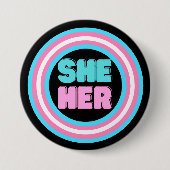 ZE HAAR Pronoun Trans Pride Button (Voorkant)