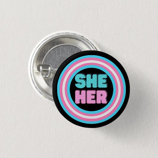 ZE HAAR Pronoun Trans Pride Button (Voorkant /achterkant)