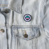 ZE HAAR Pronoun Trans Pride Button (In situ)
