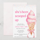 Ze heeft de uitnodiging voor de bruidsdouche opgeh (Voorkant / Achterkant)