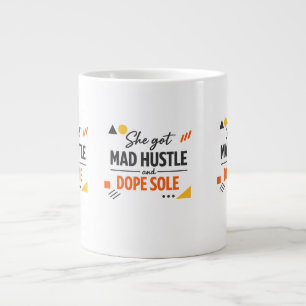 Ze Heeft Een Grote Drang En Een Leuke Zool Koffiekop