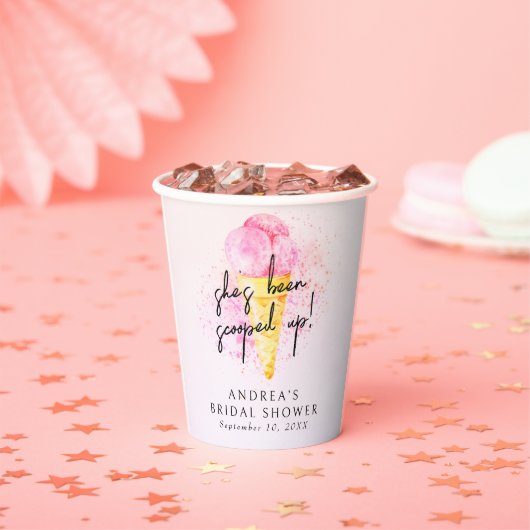 Ze heeft een roze ijsje Vrijgezellenfeest Papieren Bekers (Insitu)