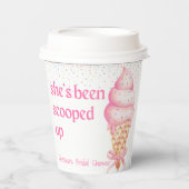 Ze heeft een Vrijgezellenfeesten beker opgeraapt (Voorkant)