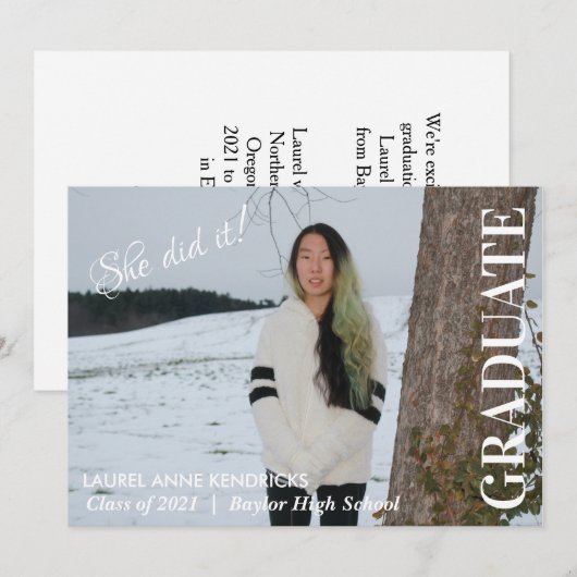 Ze heeft het gedaan! Minimalistische tekst Graduat Kaart (Voorkant / Achterkant)
