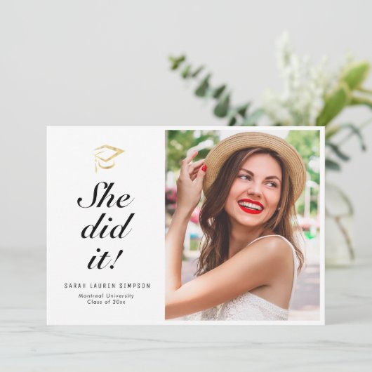 ZE HEEFT HET GEDAAN | Simple Script Photo afstuder Kaart (Staand voorkant)