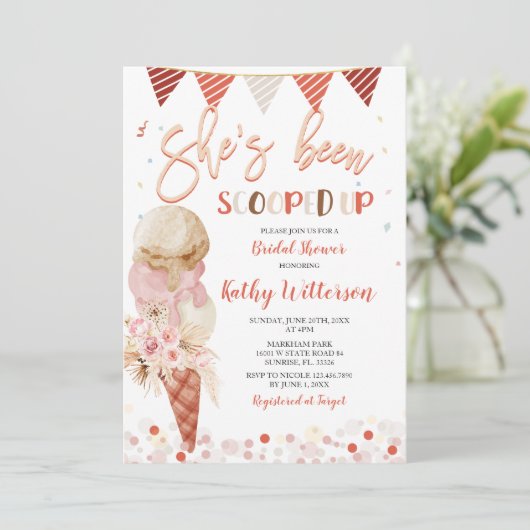 Ze heeft het Vrijgezellenfeest van Ice Cream opger Kaart (Staand voorkant)