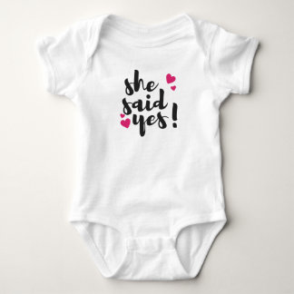 Ze Heeft Ja Gezegd! Verlovingsfeest – Romantisch Romper