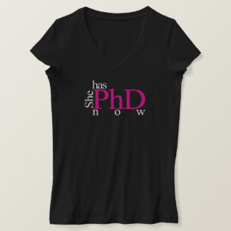 Ze heeft nu PhD T-shirt