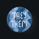 ZE/HEN Pronounges Colorful Handgeschreven Blue Ronde Button 3,2 Cm<br><div class="desc">Decoreer je outfit met deze coole kunstknop. Het is een geweldig cadeau! U kunt het aanpassen en tekst ook toevoegen. Bekijk mijn winkel voor veel meer kleuren en patronen! Laat me weten of je ook iets op maat wilt.</div>