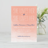 Ze houdt van haar lesbische bruiloft uitnodiging (Staand voorkant)